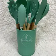 Set de utensilios de silicona  (12 piezas)  en 11500 cup Colores disponibles  ❤️Rojo 💚Verde 🖤Negro - Img 55331472