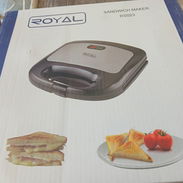 🧇 PAN TOSTADO 🧇 SANDWICHERA ROYAL 700W. ENTREGA CON FACTURA Y GARANTÍA. TL 54833699 - Img 53144648