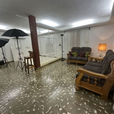 Venta de  casa independiente en la entrada de Santiago de Las Vegas, Avenida principal, Boyeros - 3/10