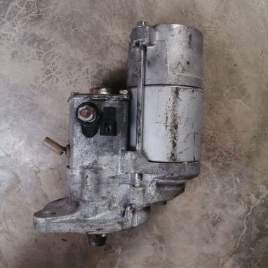 Vendo motor de arranque de isuzu Esta como nuevo poco uso  Habana boyeros Interesado al pv 52833153 - 4/4