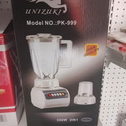 Batidora licuadora super funcional y práctica marca uzuzuki - Img 56615980