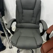 Silla para escritorio varios modelos disponible comunícate con Pedro - Img 52797341