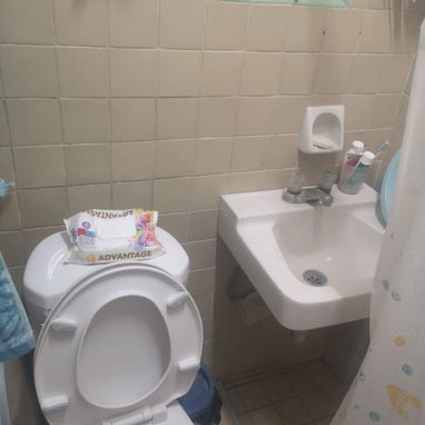 Apartamento puerta calle en bajos placa ocupada,de 1 cuarto en 5 mil USD - Img 117436028