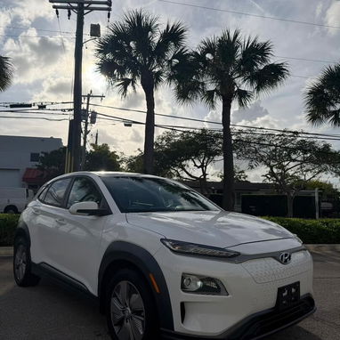 Hyundai Kona 2023 - 2/4