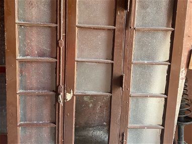 Ventanales y puertas de madera antiguos buenos precios 52396205 - Img main-image-45694654