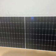 Panel solar de 520 W con todo lo que lleva. - Img 55740378