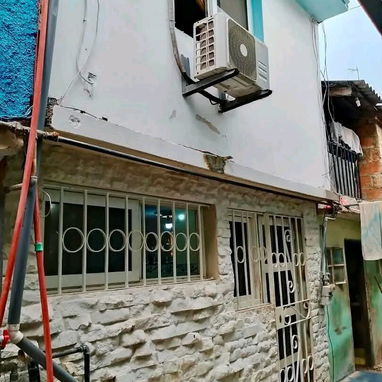 💥 GG-169 | ¡APARTAMENTO TRIPLEX DE 4 CUARTOS EN EL VEDADO POR 25000 USD! (REMODELADO, CERCA DE 26 Y 17) 🔑 - 2/10