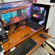 PC Super Gamer con mesa incluida 1800USD - Img 45341663