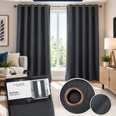 Set de 2 panos de cortinas blackout de ventana en 23 USD el juego  Medidas: 132 cm de ancho  239 cm de alto - 3/5
