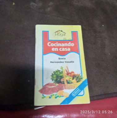 Se venden libros de cocina en buen estado y para todas las ofertas del arte culinario vivo en el vedado los interesados - Img 89173073