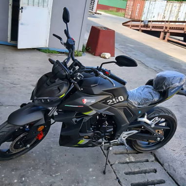 🏍️ Motos de inyección electrónica – Enfriamiento por aceite | Potencia y tecnología - Img 119348268