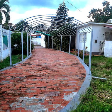 Casa independiente capitalista con piscina en CUBANACÁN - Img 122616082