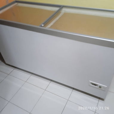 Vendo Nevera de uso al 💯 de más de 25 pies - Img 124046829