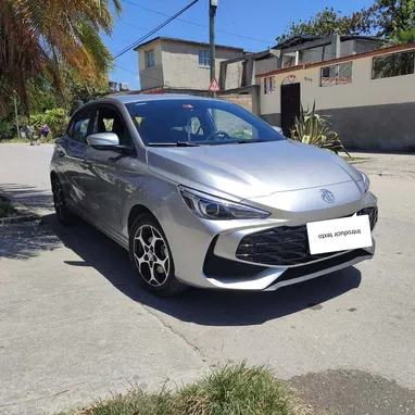 Renta de autos entrega con tanque lleno en el aeropuerto. Alquiler de carros en la habana reserva gratis con su pasaje - Img 120223929