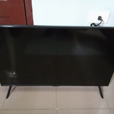 Smart TV Samsung 32" QN32Q60A 4K, QLED de uso, sin defecto ninguno - Img 124269406