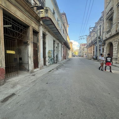 Apartamento en 2 piso en centro habana - Img 120659524