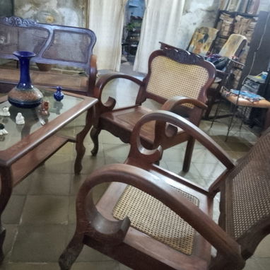 Vendo juego de sala de ocho piezas en buen estado de conservación - 2/2