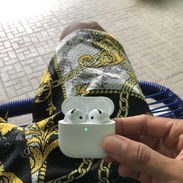 AirPods 4 - Img 57801659