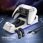 En nuestra tienda ‼️.Bases de carga Nyko para mandos de PlayStation 5 - Img 56062175