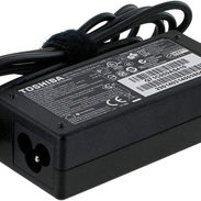 Fuente de Alimentación Original / Cable Cargador - 19V 2,37a (45W) para Toshiba Satellite E55 - Img 57730346