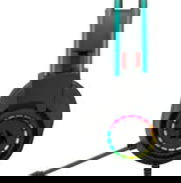 Cascos audífonos gaming RGB/ Tarjeta de audio CREATIVE - Img 49323348