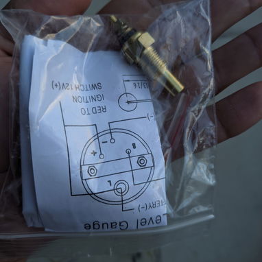 Se venden los tres relojes principales Temperatura, Voltaje, Aceite todo 0K usted lo estrena - 2/4