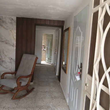 Se vende casa en el Lawton totalmente vacía - 2/10