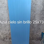 Vendo azulejos ( ceramica española ) de 25x73 ,cemento cola (50lb) y cemento blanco( 4.5kg) llamar al 58243541 - Img 45526994