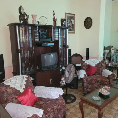 Venta de casa en el vedado - Img 124948449