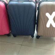 maleta de viaje - Img 45933428