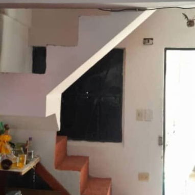 SE VENDE CASA EN REGLA - 4/10