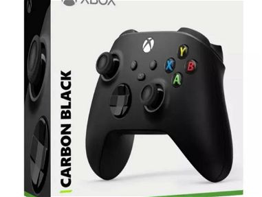 Vendo mando de Xbox Serie S/X nuevo sellado en su caja color negro, solo acepto USD 59745647 - Img main-image