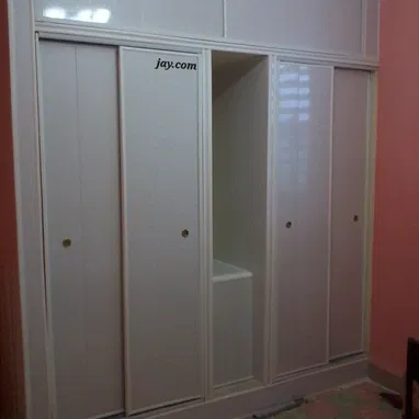 Closet , bajos de mesetas , estantes , falsos techos , falsas paredes , multimuebles de salas y más. - Img 60740384