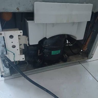 Vendo refrigerador de uso funcionando. Me ajusto - Img 123859047