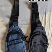 Bolso, billeteras, gel de pelo, mono, pullovers talla 3XL negros, shorts, juego de camiseta y short de basket, etc - Img 55848447