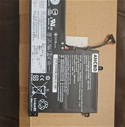 Batería en caja y Original laptop Lenovo Legion, ram 16 gb, 8 gb - Img 45823811