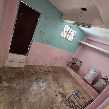 🏡 *CASA INTERIOR EN GUANABACOA - 5/9