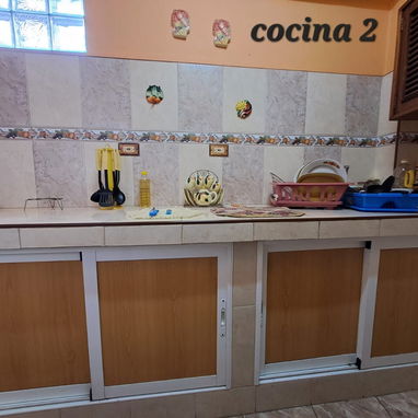 Ultima rebaja Casa espaciosa en marianao - Img 120807529