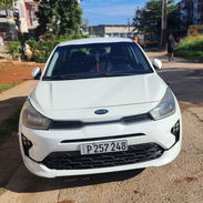 🚗Renta de Auto Kia río 2021 sin chofer - Img 54783453