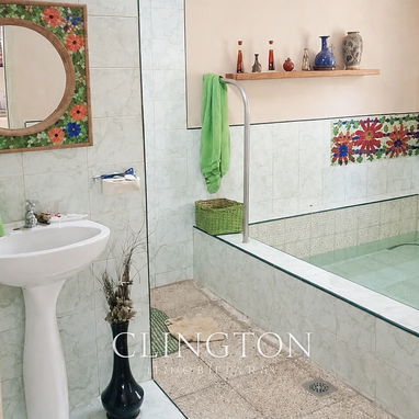 Casa independiente de 2 plantas CERCA DEL SEMÁFORO DE PERLA , Arroyo Naranjo - 2/8
