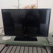 En venta TV ATEC con cajita interna y su control remoto - Img 58178512