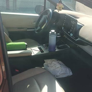 TOYOTA SIENNA - 4/7