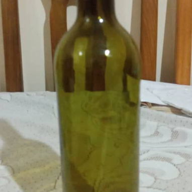 Vendo estos tipos de botellas, ver fotos. interesados llamra a MArta 58407683 - Img 110889324