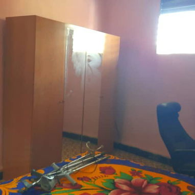 #28 Casa en centro Habana en Lealtad y Campanario 🏠  Propiedad Capitalista  Consta de 🏠:  2 Habitaciones 🛏️ 1 baño 🛀 - Img 122321964