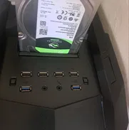 Precio 170 usd 💵🇱🇷 También cambio  por menor y vuelto    Chasis Rosewill NIGHTHAWK 117 Full-Tower WhatsApp 54742378 - Img 49449267