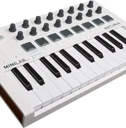 Teclado MIDI Arturia MINILAB MKII - Img 49935499