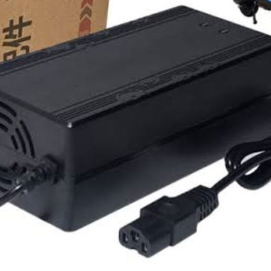 Cargadores para su moto electrica todo los amperages solo llame o escriba al WhatsApp para m谩s informaci贸n al WhatsApp - Img 120999204