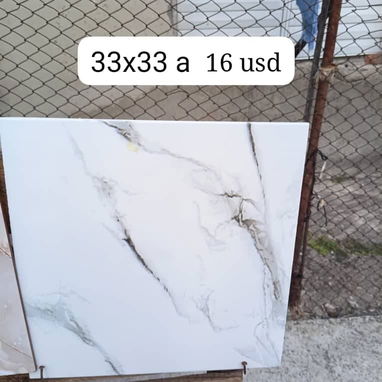 Lozas antirresbalantes porcelanato,con brillo ,aspiadas - Img 126869049