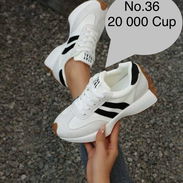 Vendo tenis nuevos - Img 58021558