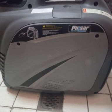 Planta eléctrica silenciosa inverte corriente 110 volt de 2300watt y de 4000 watt  adaptable a gas nuevas en caja - 2/4